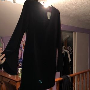 Black long sleeve dress